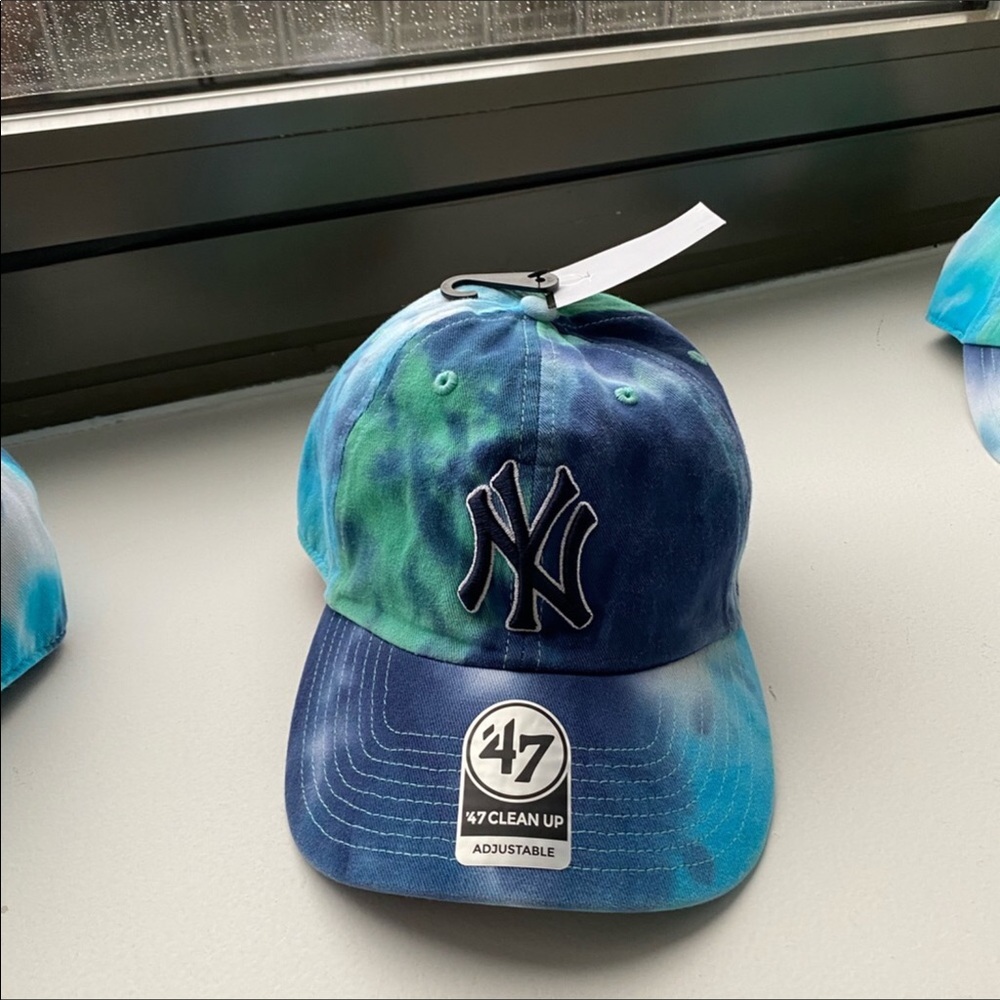 New York Yankees 47 Blue Teal Tie Dye Baseball Cap - Picture 5 of 14